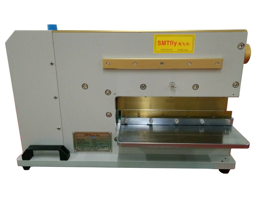 एल्यूमिनियम सब्सट्रेट के लिए दो तीव्र रैखिक ब्लेड पीसीबी Depaneling मशीन
