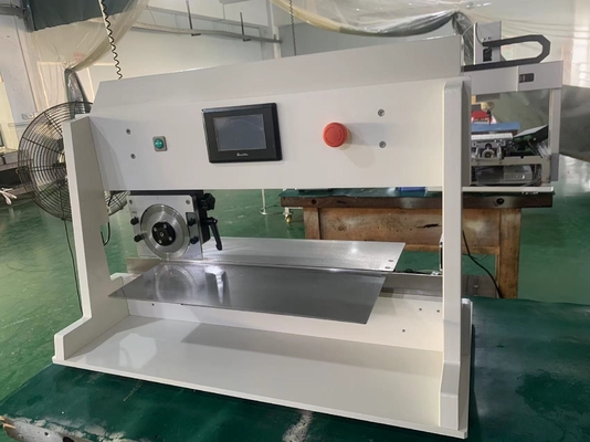 स्विच बोर्ड के लिए पीसीबी डिपैनलिंग वी-कट मशीन L500mm 300mm/S