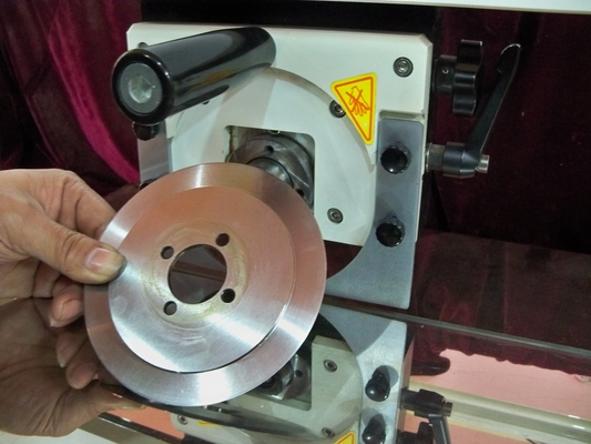 पीसीबी विभाजक मशीन L460mm हाई स्पीड कटर SKH-9 के साथ पैनलिंग