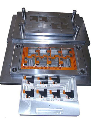 Pneumatic PCB Punching Machine CWPL के लिए अनुकूलन योग्य टन और आकार