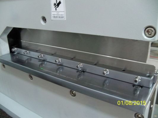एलईडी फिटकिरी बोर्ड, पीसीबी गिलोटिन के लिए 10W L450mm मैक्स शीयरिंग PCB V कट मशीन