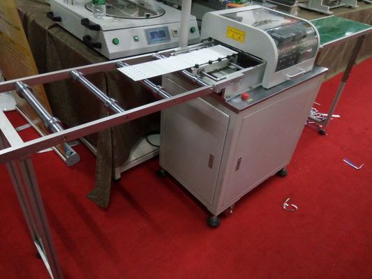 W310mm पीसीबी Depaneling मशीन