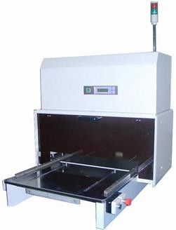 इलेक्ट्रॉनिक्स उद्योग के लिए सुरक्षित और संचालित करने में आसान सीडब्ल्यूवीएल पीसीबी छिद्रण मशीन