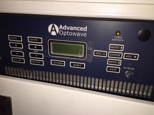 AC220V L600mm लेजर कटर मशीन Pcb नक़्क़ाशी ऑफ़लाइन स्वचालित यूवी लेजर